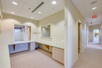 21785 Filigree Ct, Ashburn, VA à louer Photo intérieure- Image 1 de 20