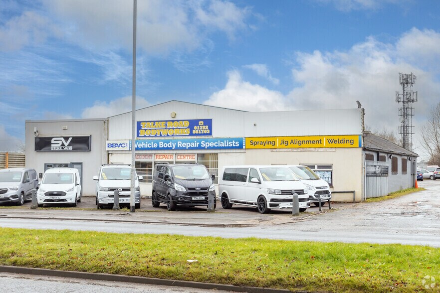 Talke Rd, Newcastle à vendre - Photo du bâtiment - Image 1 de 6