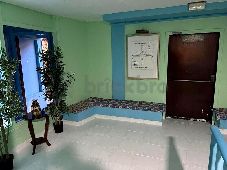 Retail in Madrid, Madrid for lease - Interior Photo - Image 3 of 4