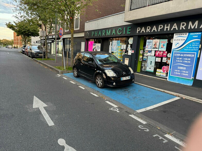 Retail in Arcueil for lease - Building Photo - Image 3 of 6