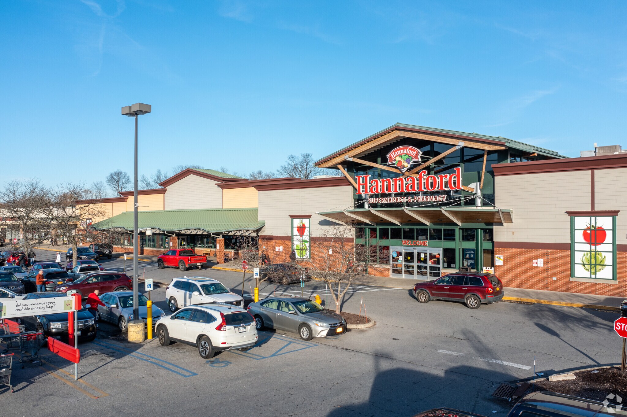 1488-1490 Route 9, Wappingers Falls, NY à louer Photo principale- Image 1 de 7