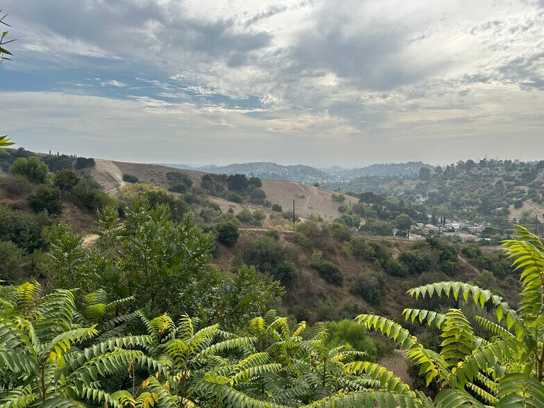 000 Hanscom Drive, South Pasadena, CA à vendre - Photo du bâtiment - Image 1 de 31