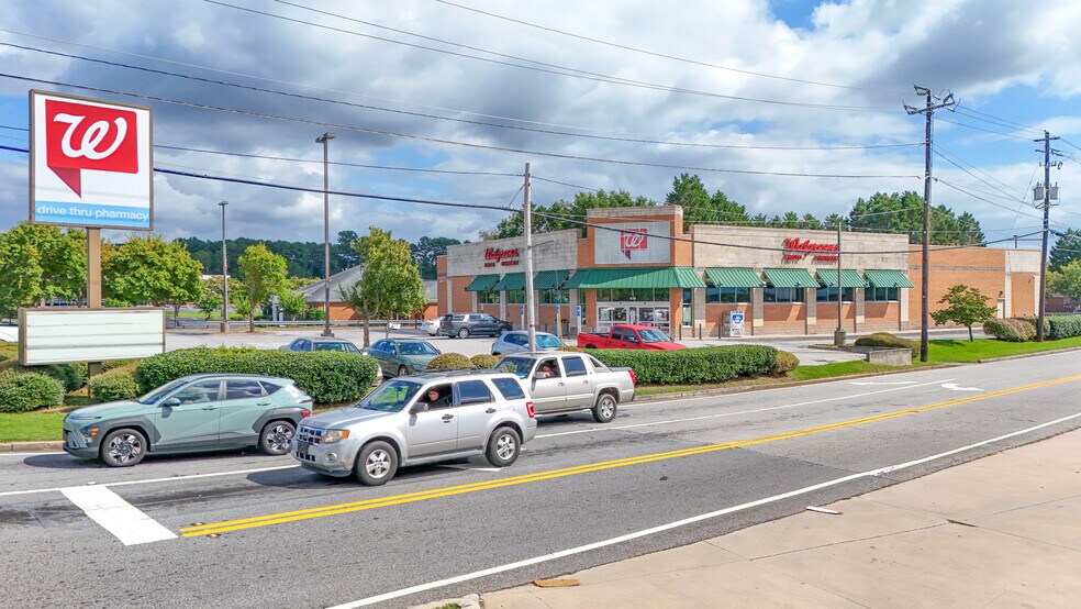 876 Big A Rd, Toccoa, GA à vendre - Photo du bâtiment - Image 2 de 2