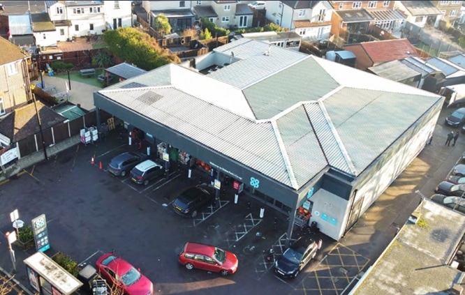 376-392 Brentwood Rd, Romford for sale - Building Photo - Image 2 of 2