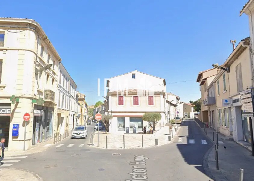 Commerce de détail dans Istres à vendre Photo du bâtiment- Image 1 de 6