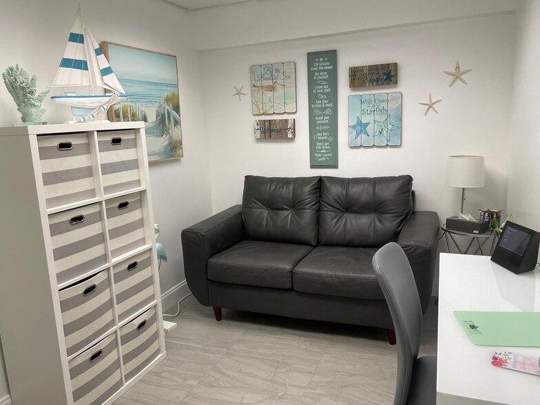 100 NE 15th St, Homestead, FL for lease - Interior Photo - Image 3 of 6