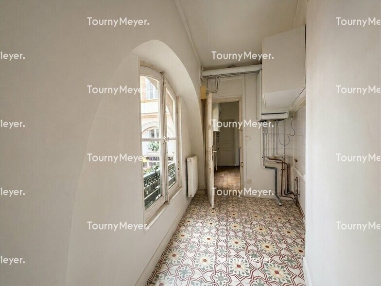 9 Rue Saint Antoine Du T, Toulouse for lease - Interior Photo - Image 3 of 5