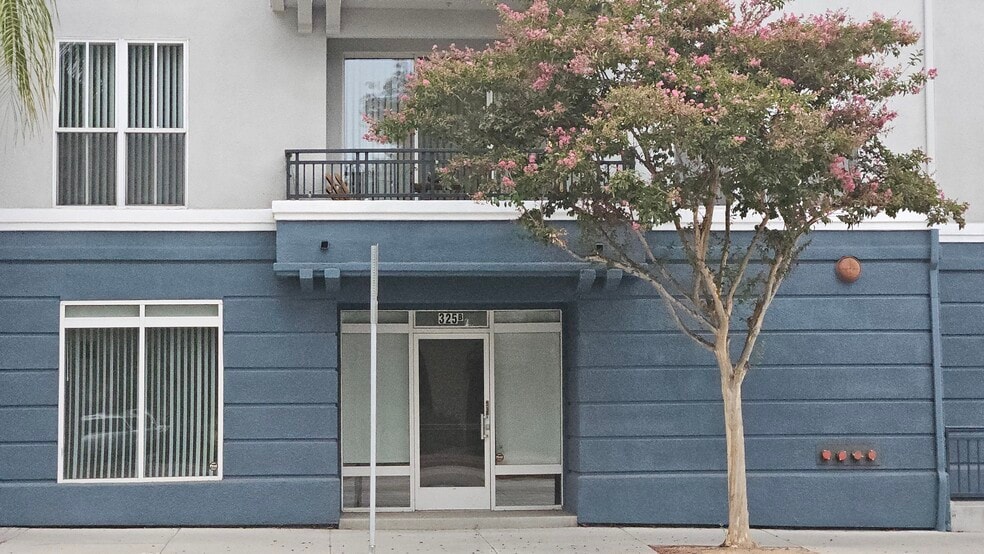 325 E Cordova St, Pasadena, CA for lease - Building Photo - Image 3 of 3