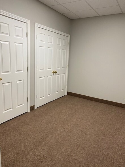 4004 E Morgan Ave, Evansville, IN for sale - Interior Photo - Image 3 of 4