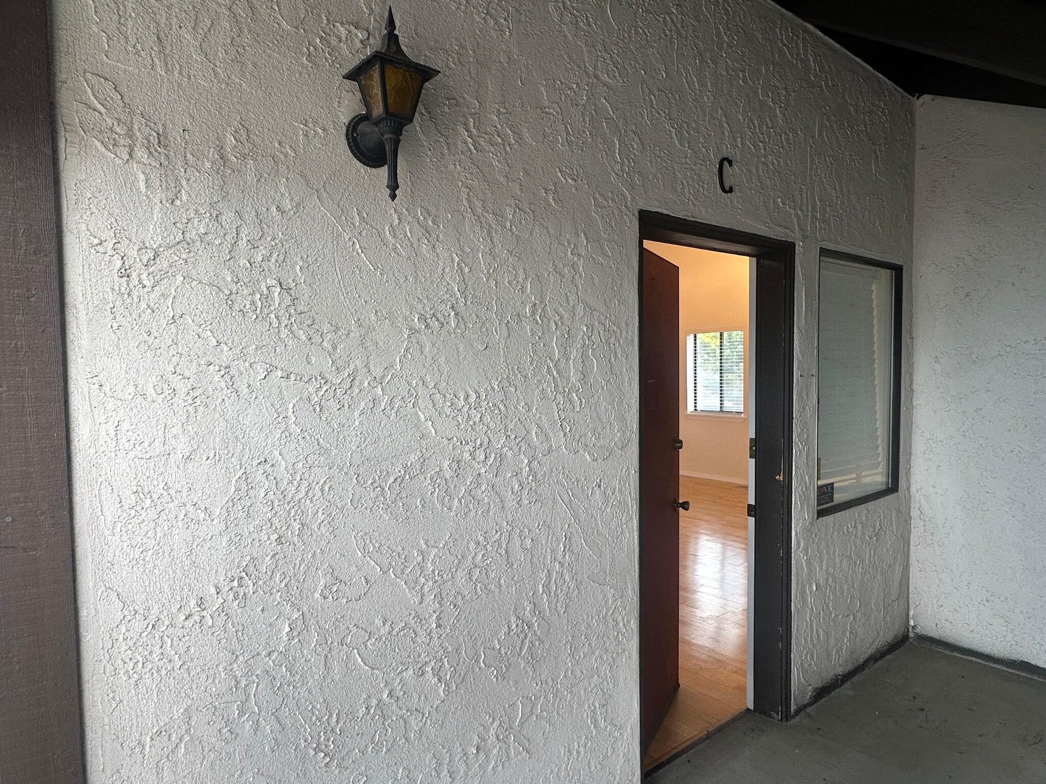 10052 Alta Sierra Dr, Grass Valley, CA for lease Interior Photo- Image 1 of 8