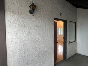 10052 Alta Sierra Dr, Grass Valley, CA for lease Interior Photo- Image 1 of 8
