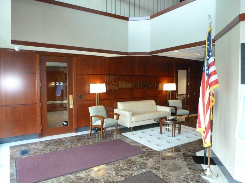 1415 Hooper Ave, Toms River, NJ à louer - Photo du bâtiment - Image 2 de 4