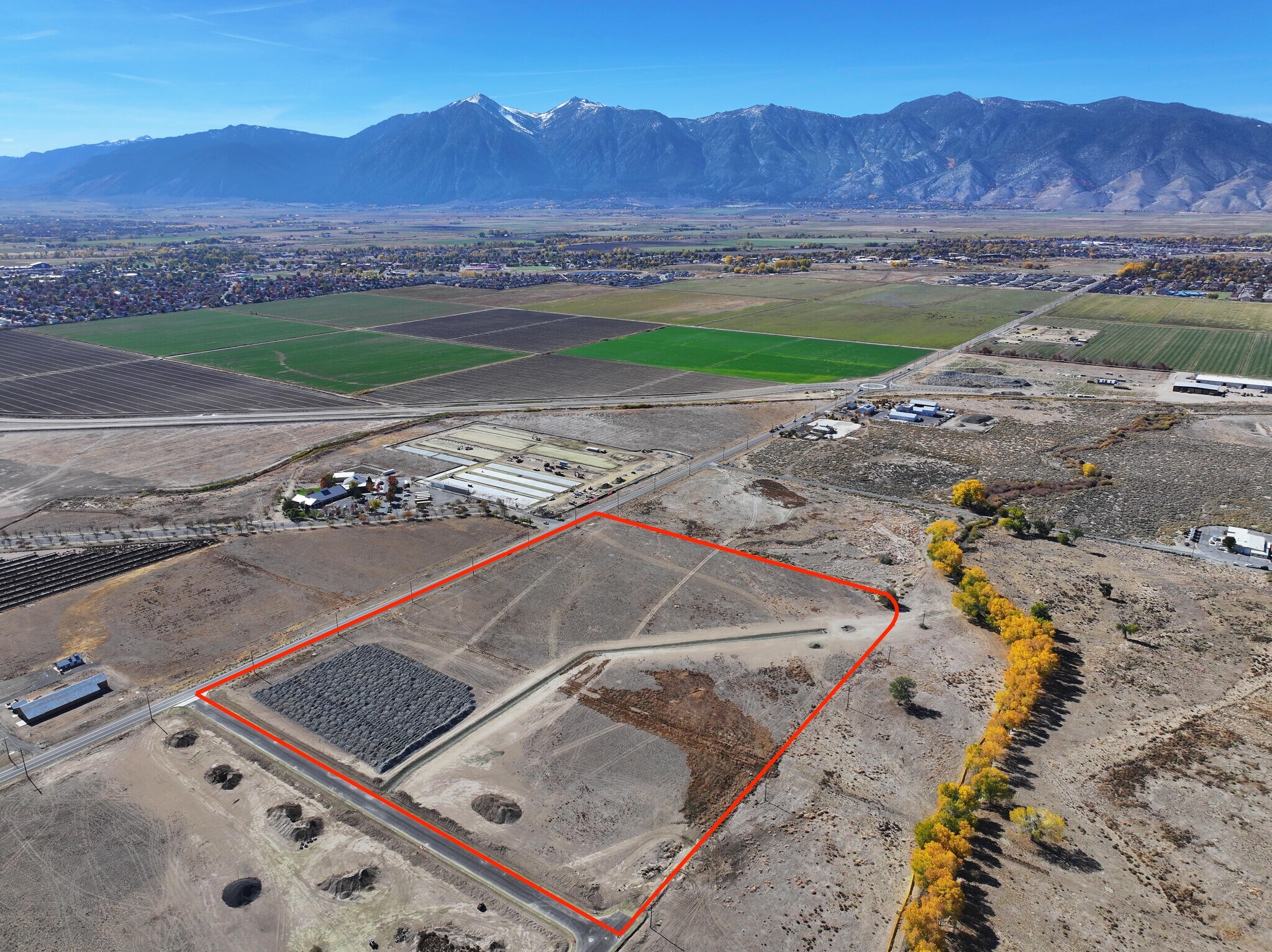 1720 BUCKEYE Rd, Minden, NV for sale Primary Photo- Image 1 of 10