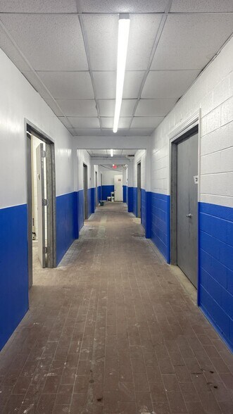 2011 8th St, North Bergen, NJ à louer - Photo intérieure - Image 2 de 8