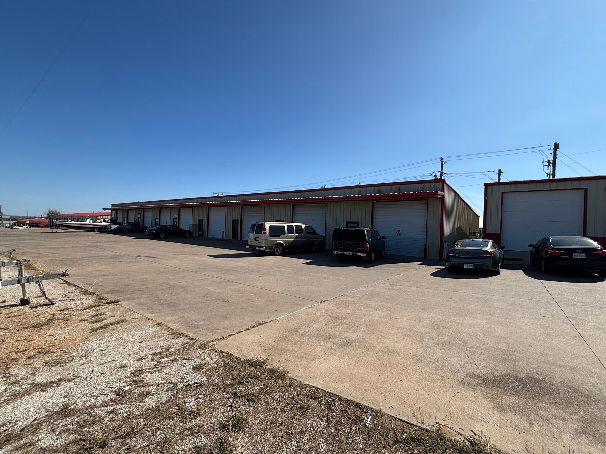 2655 W US Highway 377, Granbury, TX for lease Building Photo- Image 1 of 5