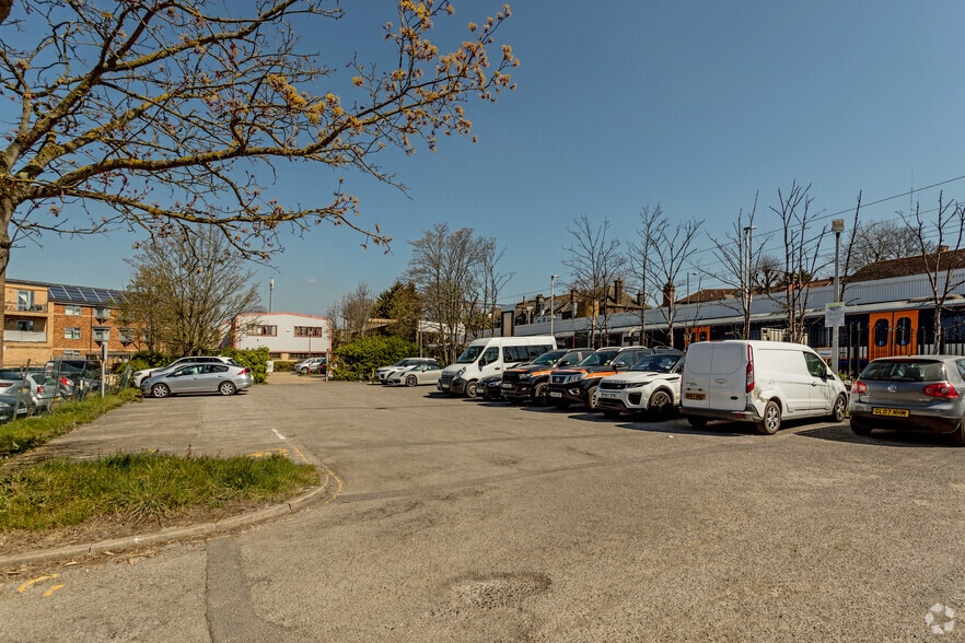 480-500 Larkshall Rd, London for sale - Interior Photo - Image 2 of 15