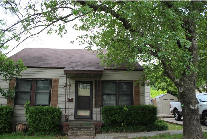 804 N 19th St, Copperas Cove, TX à vendre - Photo du bâtiment - Image 2 de 17