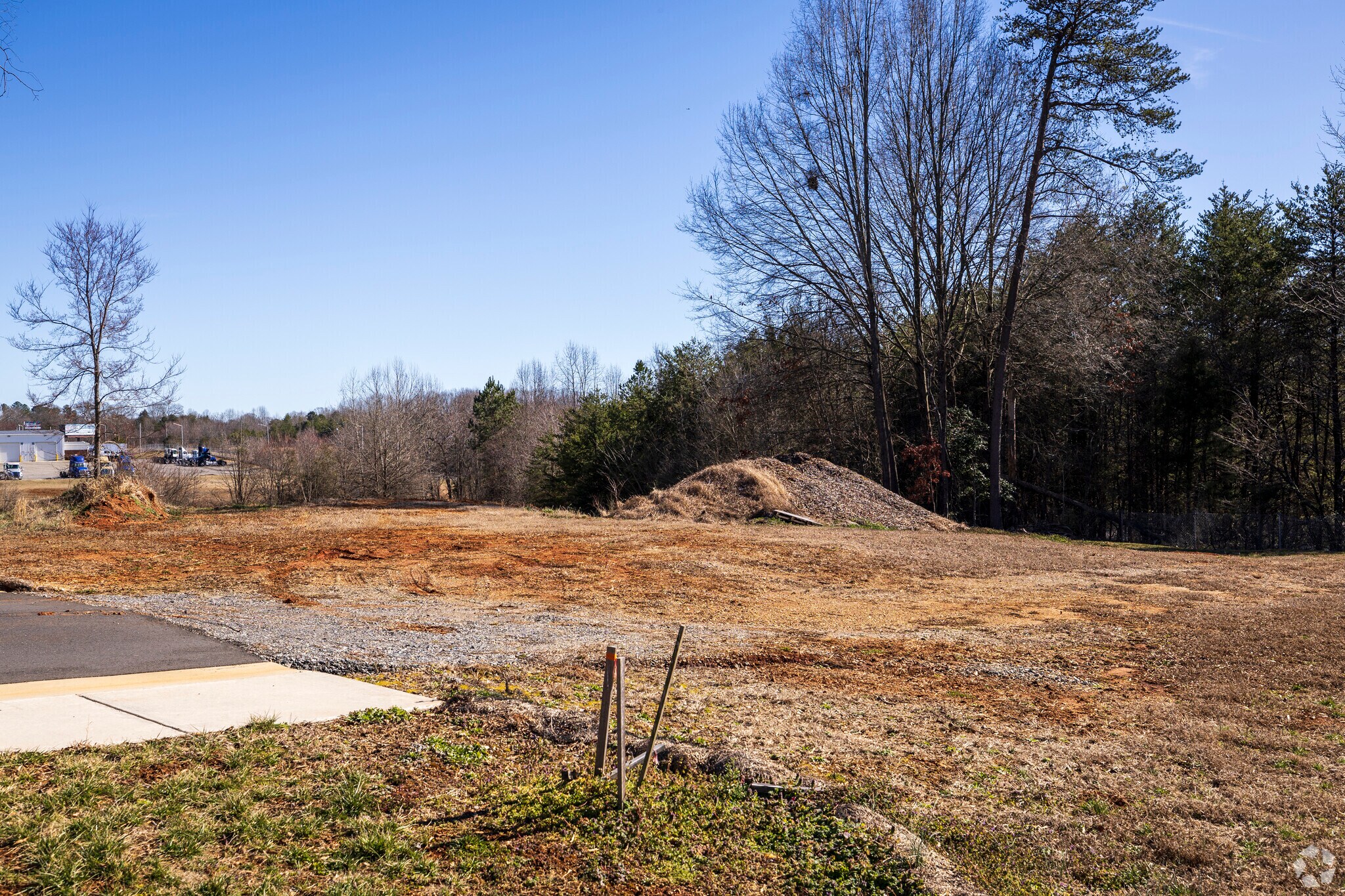 324 Bakery, Statesville, NC à louer Photo principale- Image 1 de 2