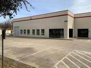 375 Commerce St, Southlake, TX à louer Photo intérieure- Image 1 de 12