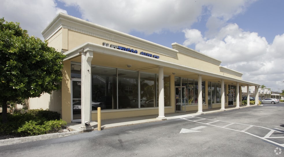 131-141 S State Road 7, Fort Lauderdale, FL for lease - Primary Photo - Image 1 of 4