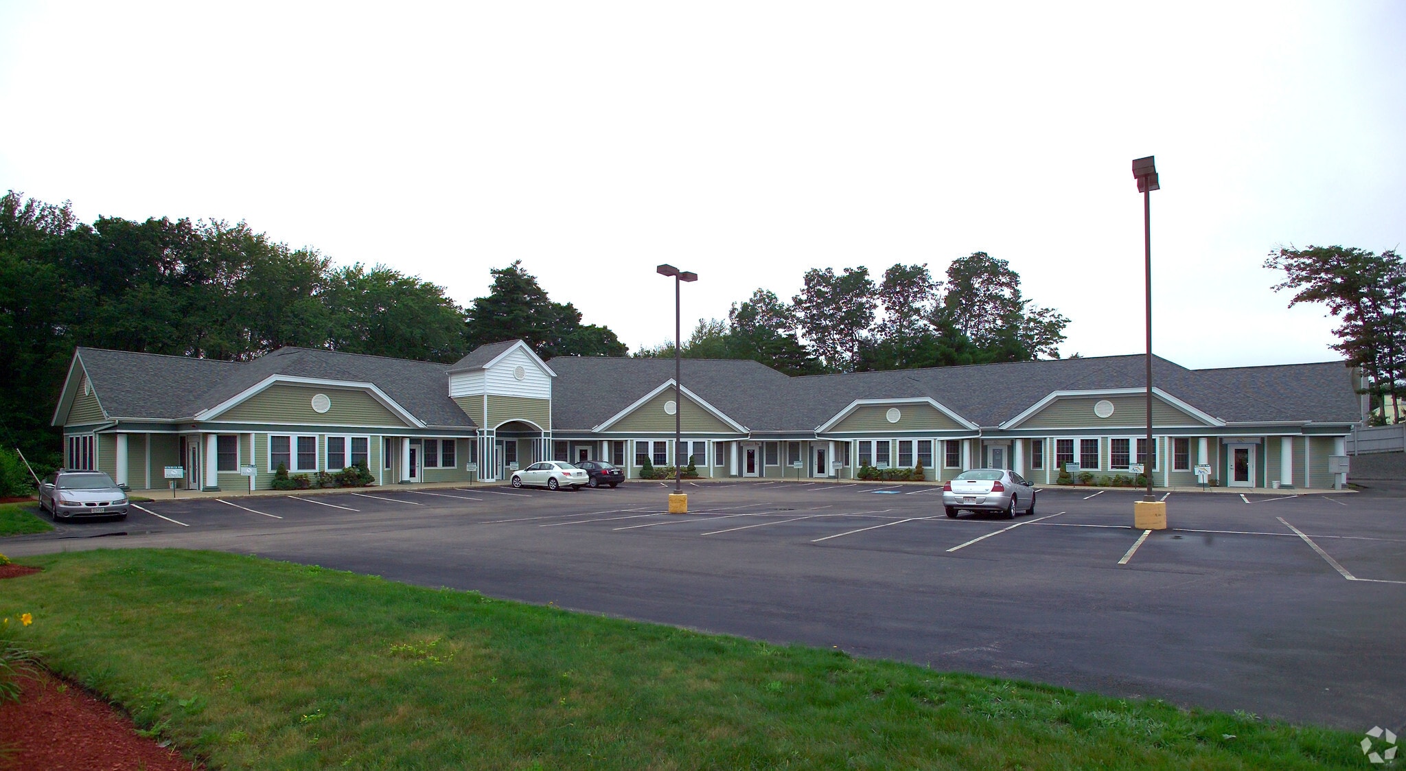 205 W Grove St, Middleborough, MA for lease Primary Photo- Image 1 of 4