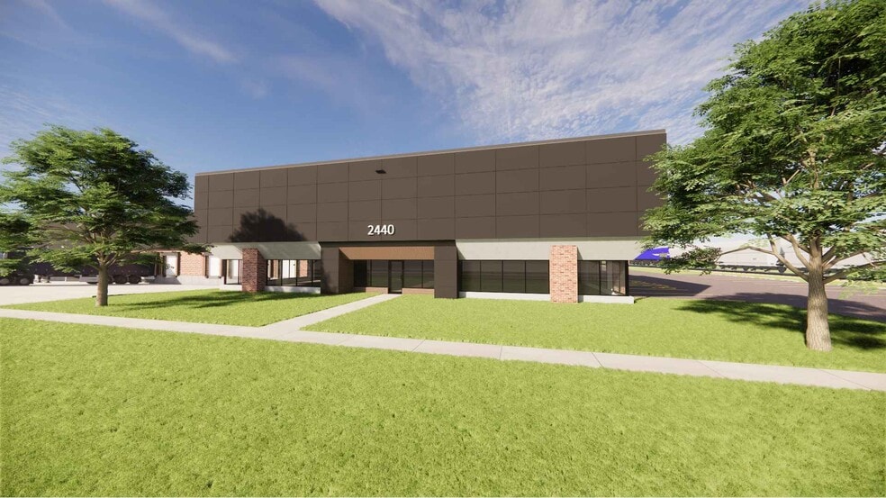 2440 Pratt Blvd, Elk Grove Village, IL for sale - Building Photo - Image 2 of 6