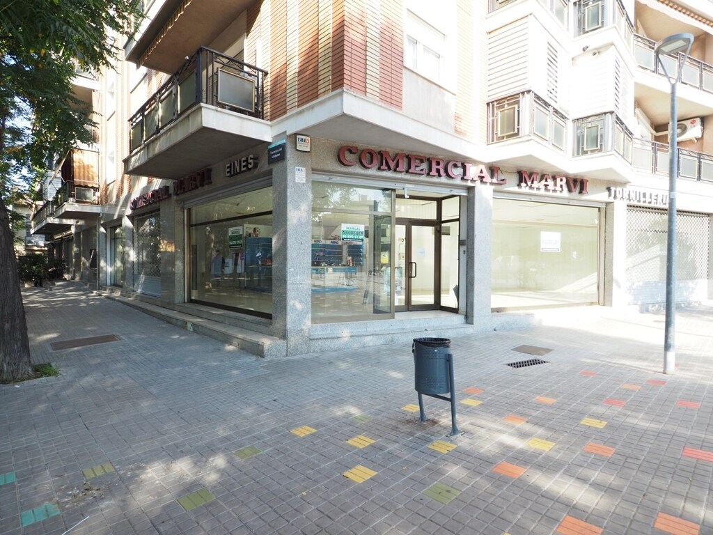 Commerce de détail dans Granollers, Barcelona à louer Photo principale- Image 1 de 3