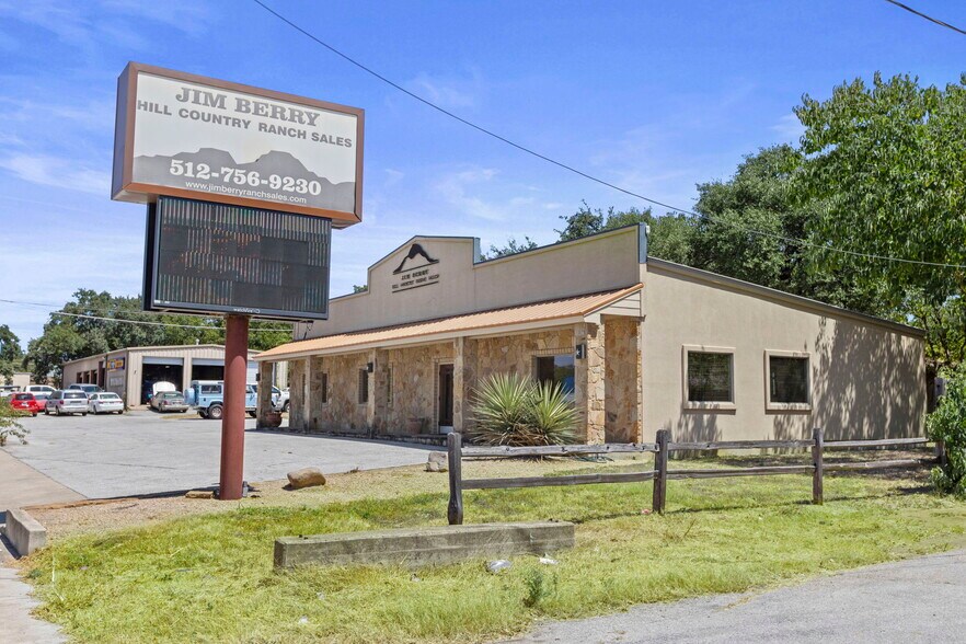 503 S Highway 281, Burnet, TX à vendre - Photo du bâtiment - Image 3 de 21