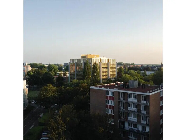 6 Rue Des Techniques, Villeneuve-d'Ascq à louer - Photo du bâtiment - Image 2 de 16