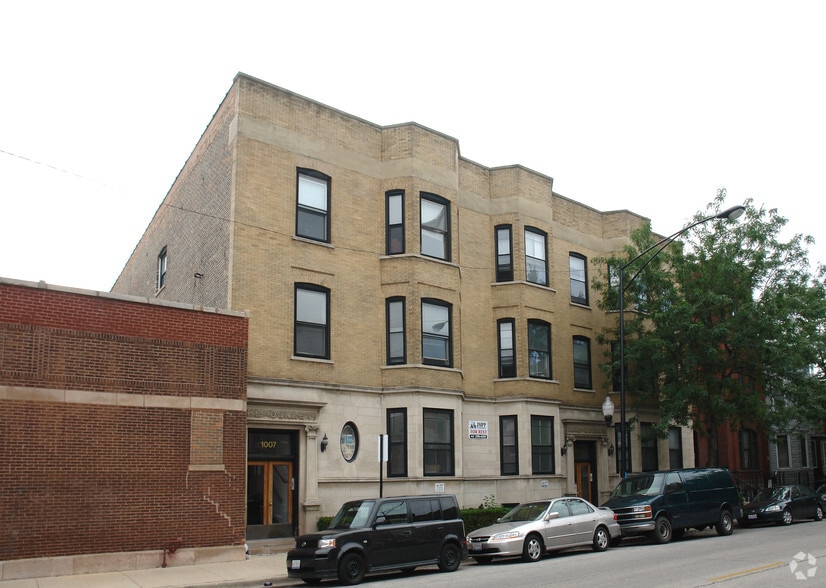 1007-1011 S Oakley Blvd, Chicago, IL for sale - Primary Photo - Image 1 of 2