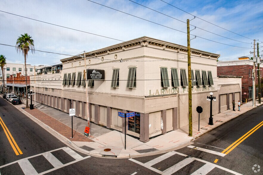 1324 E 7th Ave, Tampa, FL à louer - Photo du bâtiment - Image 3 de 6