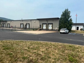 2911 W Reach Rd, Williamsport, PA for lease Building Photo- Image 2 of 10