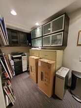 235 E 58th St, New York, NY for sale Interior Photo- Image 2 of 10