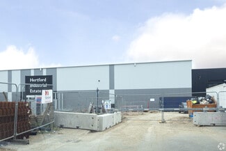 Plus de détails pour Caxton Hl, Hertford - Industriel à louer