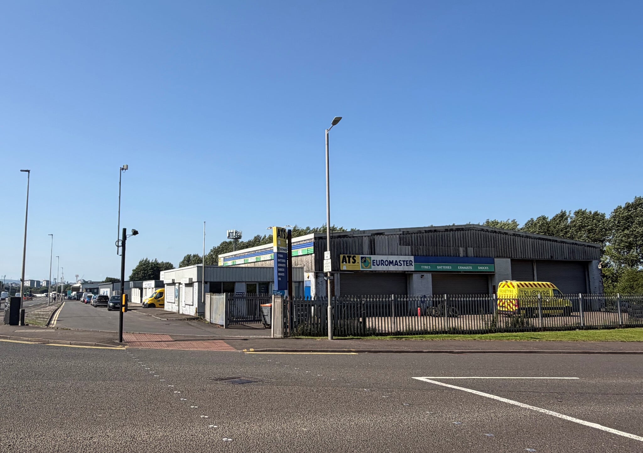 Glasgow Rd, Rutherglen à louer Photo du bâtiment- Image 1 de 3