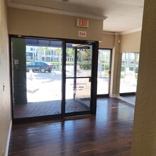 253 Commercial Blvd, Lauderdale By The Sea, FL à louer Photo intérieure- Image 1 de 7