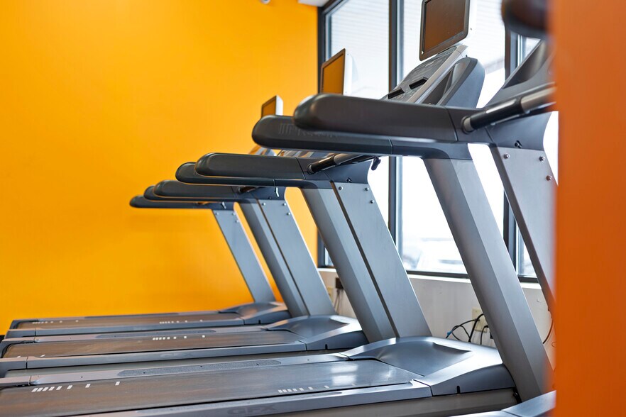 1247-1257 Upper Front St, Binghamton, NY à louer - Photo intérieure - Image 2 de 18