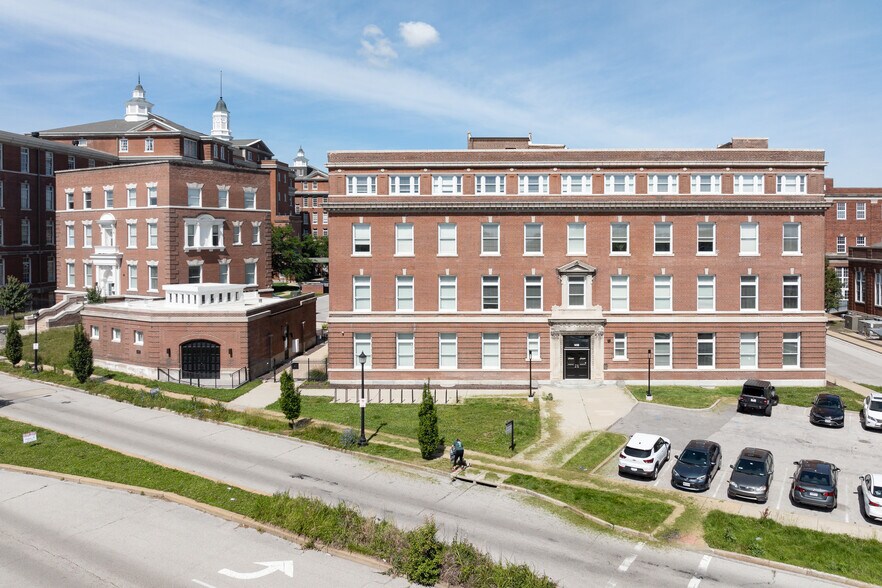 1418 Carroll St, Saint Louis, MO à vendre - Photo du bâtiment - Image 1 de 13