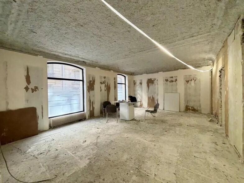 Commerce de détail dans Paris à louer - Photo intérieure - Image 3 de 5