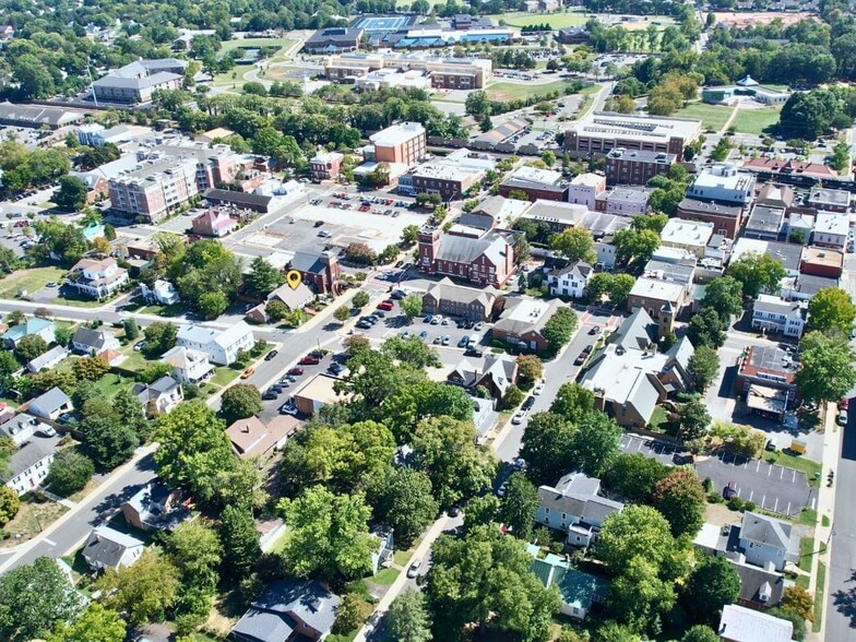 9327 Main St, Manassas, VA for lease - Building Photo - Image 3 of 21