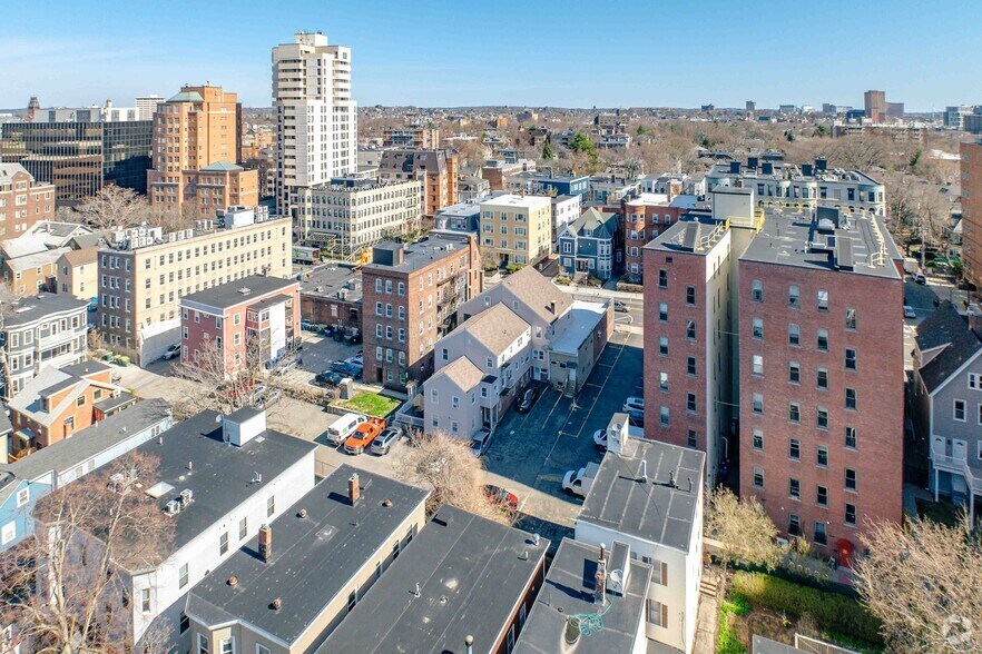896-898 Massachusetts Ave, Cambridge, MA à vendre - Aérien - Image 3 de 20