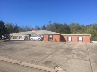 1301 Colegate Dr, Marietta, OH à louer - Photo du bâtiment - Image 2 de 17