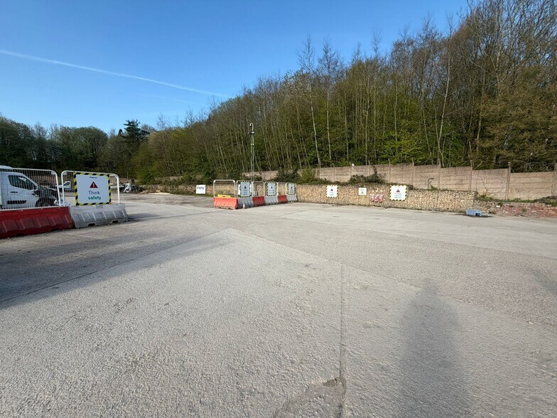 Brailwood Rd, Bilsthorpe à louer - Photo du bâtiment - Image 3 de 6