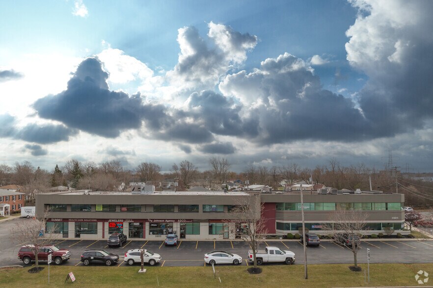 1321-1325 Millersport Hwy, Amherst, NY à louer - Photo du bâtiment - Image 2 de 17