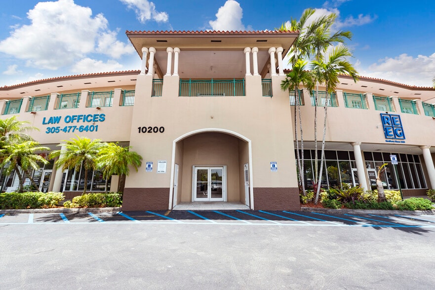 10200 NW 25th St, Doral, FL for sale - Building Photo - Image 2 of 56