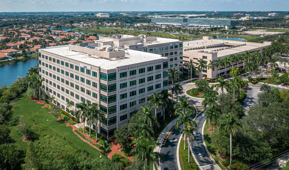 13450 W Sunrise Blvd, Sunrise, FL for lease - Building Photo - Image 2 of 14