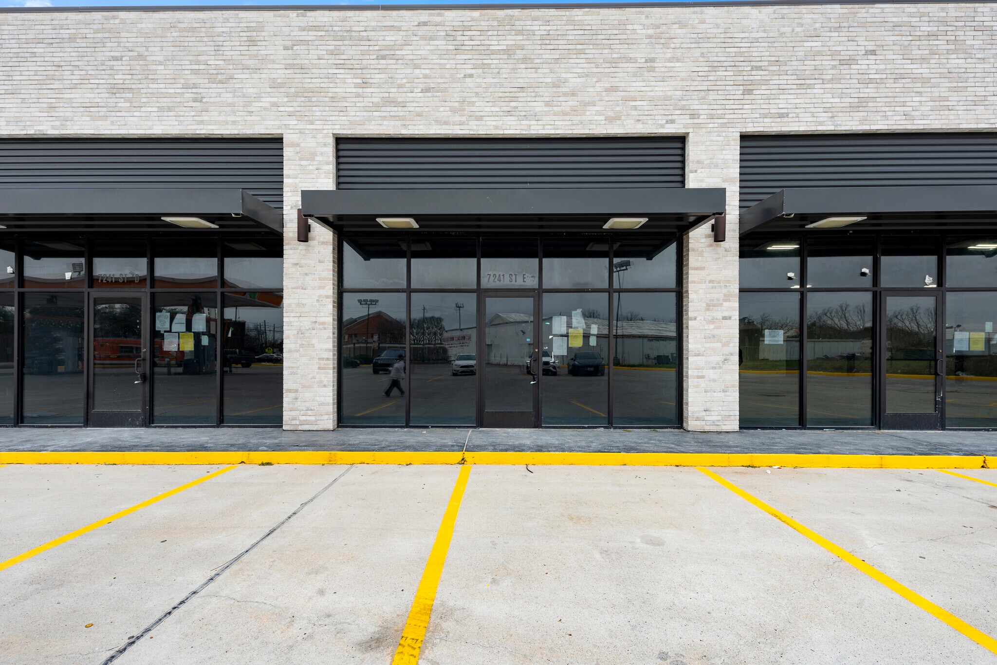 7241 Lawndale St, Houston, TX for lease Building Photo- Image 1 of 6