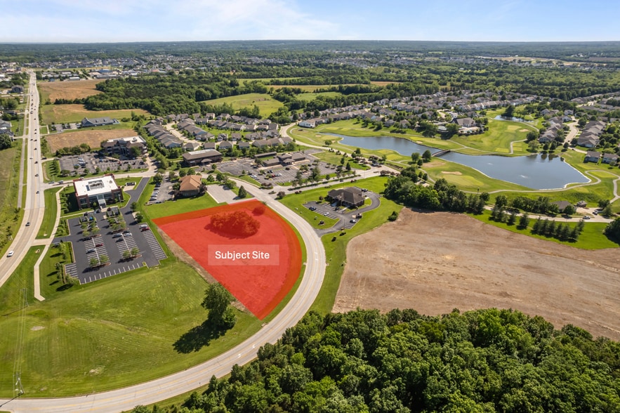 Hawk Ridge Dr, Lake Saint Louis, MO for sale - Building Photo - Image 2 of 12