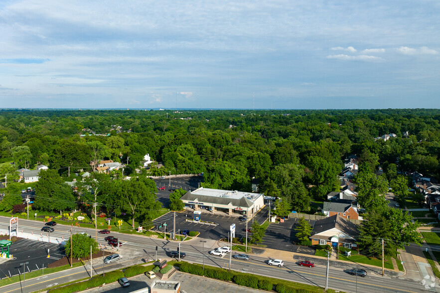 9800 Manchester Rd, Saint Louis, MO for lease - Aerial - Image 2 of 4