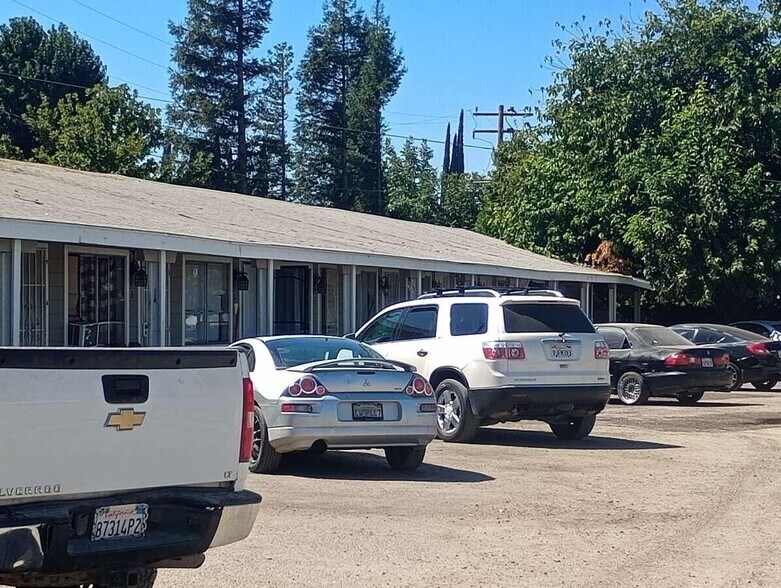 21811 Hwy 198, Exeter, CA for sale - Building Photo - Image 2 of 9
